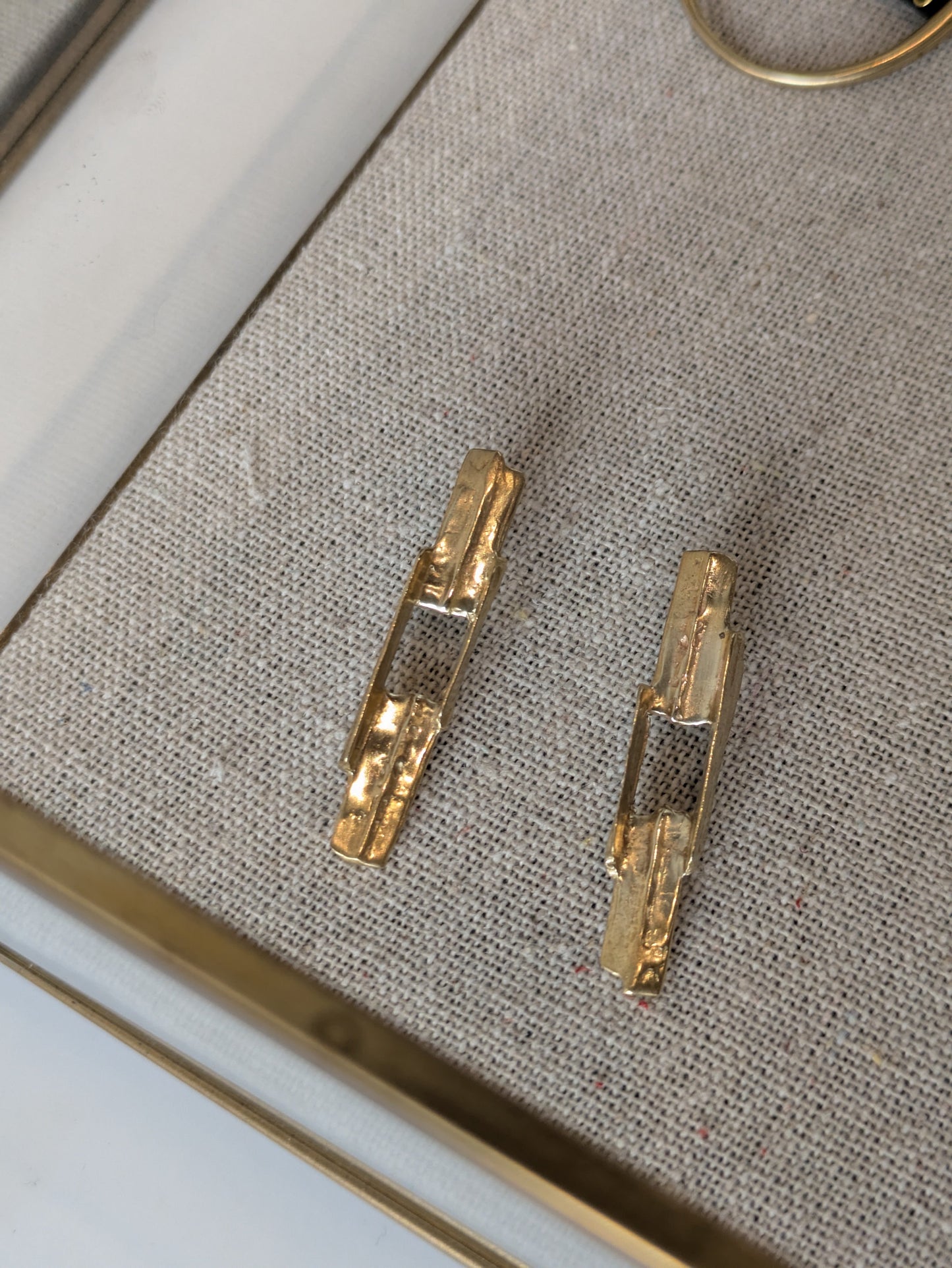 KLLER Alata Mini Trestle Studs Brass