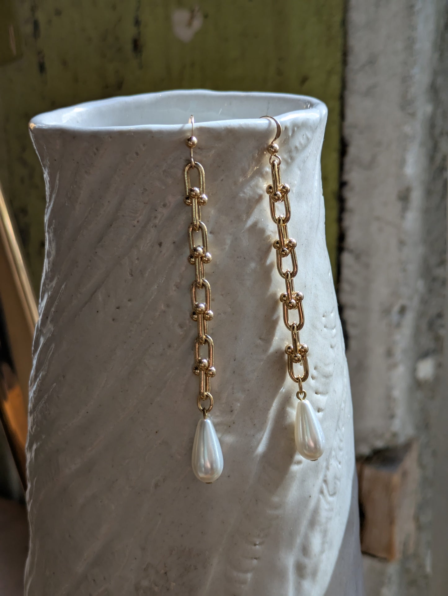 Sheila B. Gold Dumbbell Chain with Pearls Earrings